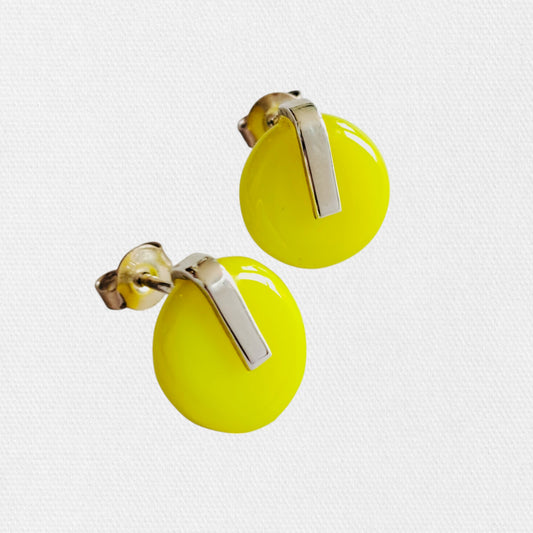 Studs - Yellow disk