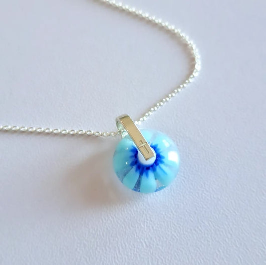 Blue Daisy - Cross