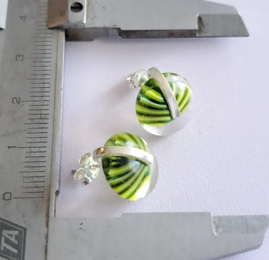leafy green - Millefiori Stud